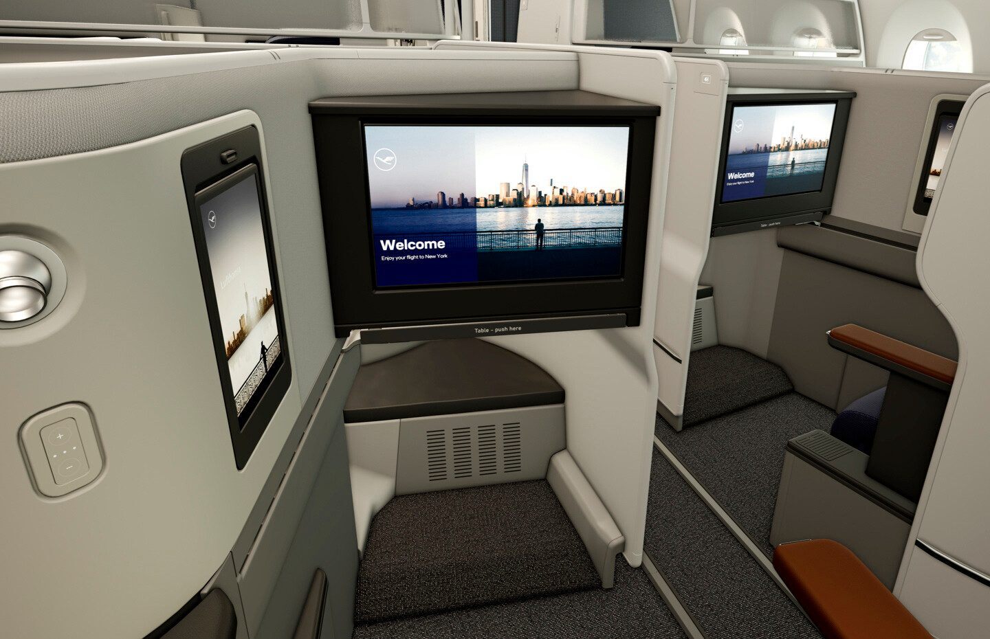 Business Class Extra Long Bed - Lufthansa Allegris