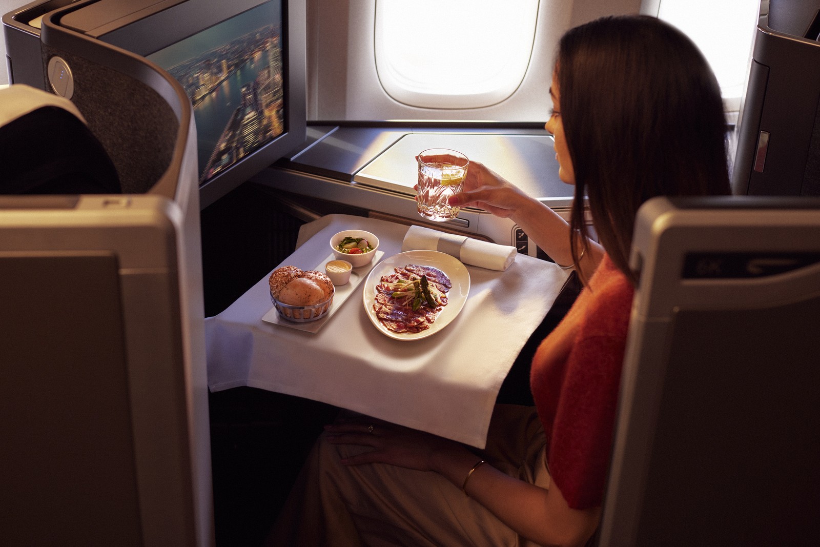 Business Class meal in the British Airways Club World Suite. Photo by British Airways.