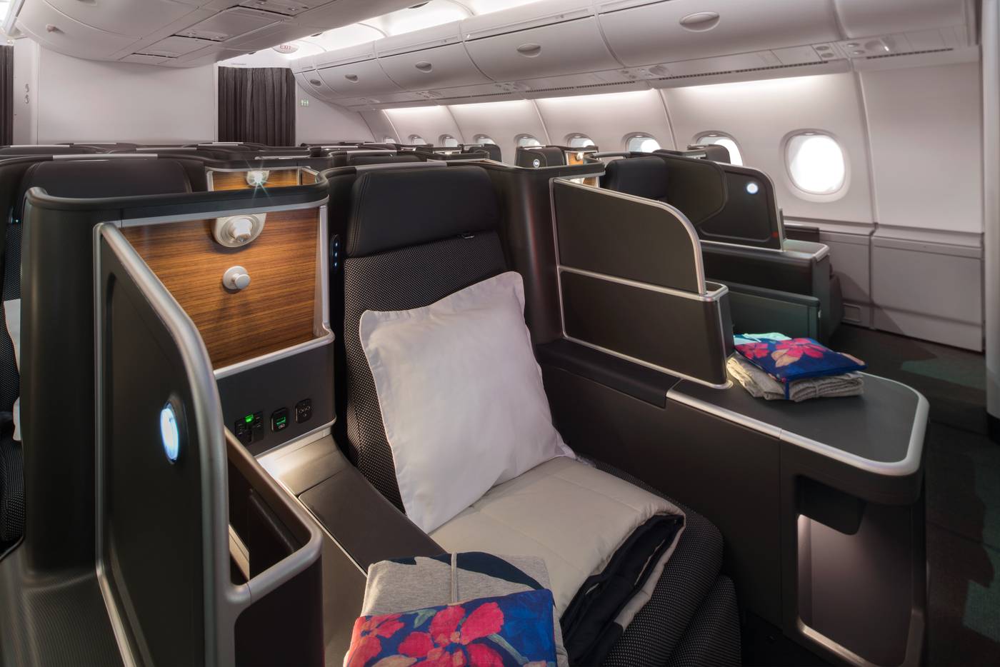 Qantas Airways upgraded business class cabin seats in their Airbus A380 aircraft. Photo by Qantas Airways.