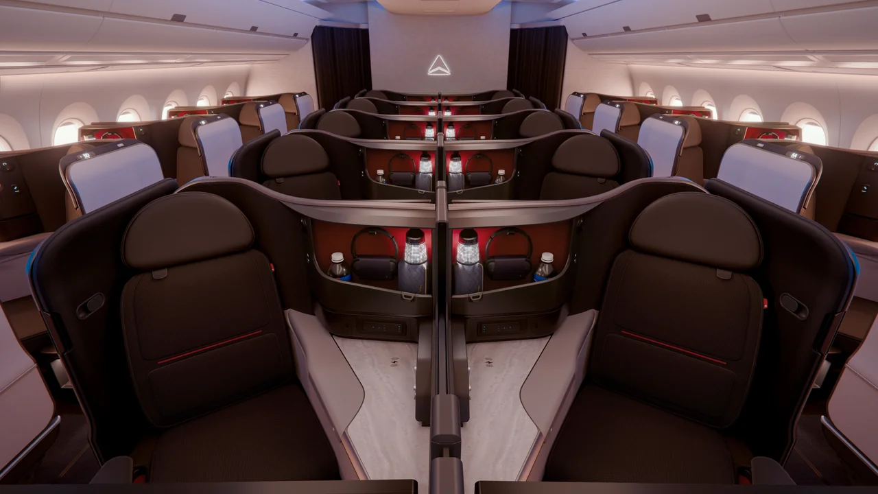 Delta One Suite on A330-900neo with full height sliding door