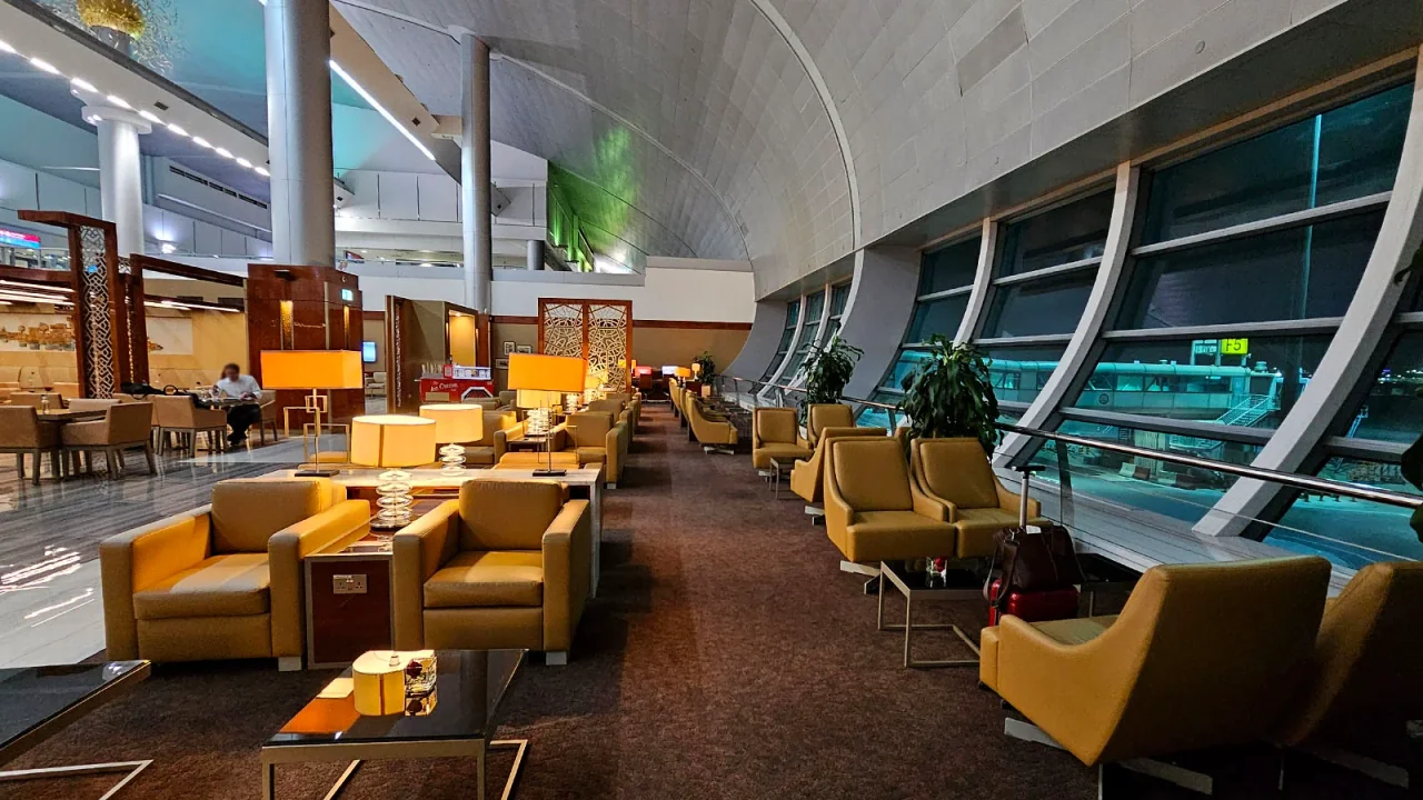 Premium Business Class airport lounge