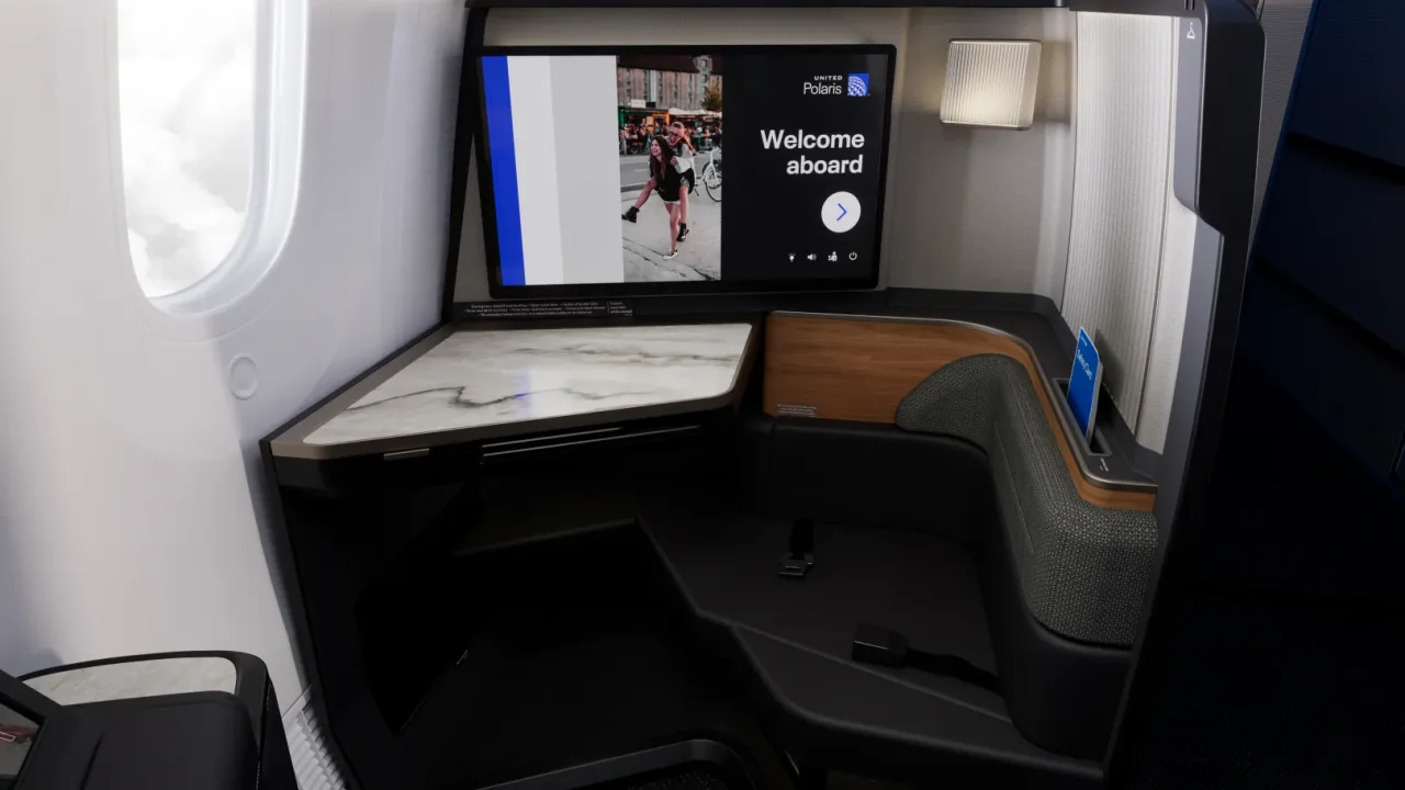 United Airlines new Elevated Boeing 787-9 Polaris suite with 27-inch OLED screen and sliding door